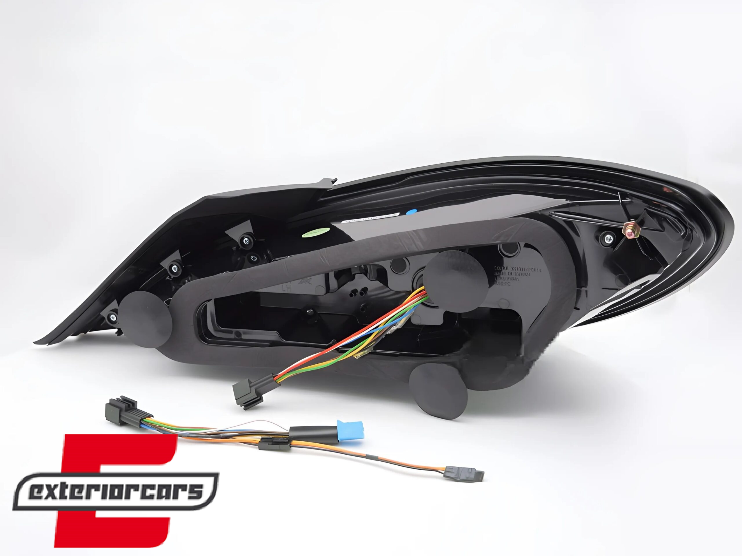 Full LED stražnja svjetla SEQ žmigavci (crna/crvena/smoke) / Mercedes CLA C117 W117 (2013-2018) - Slika 6