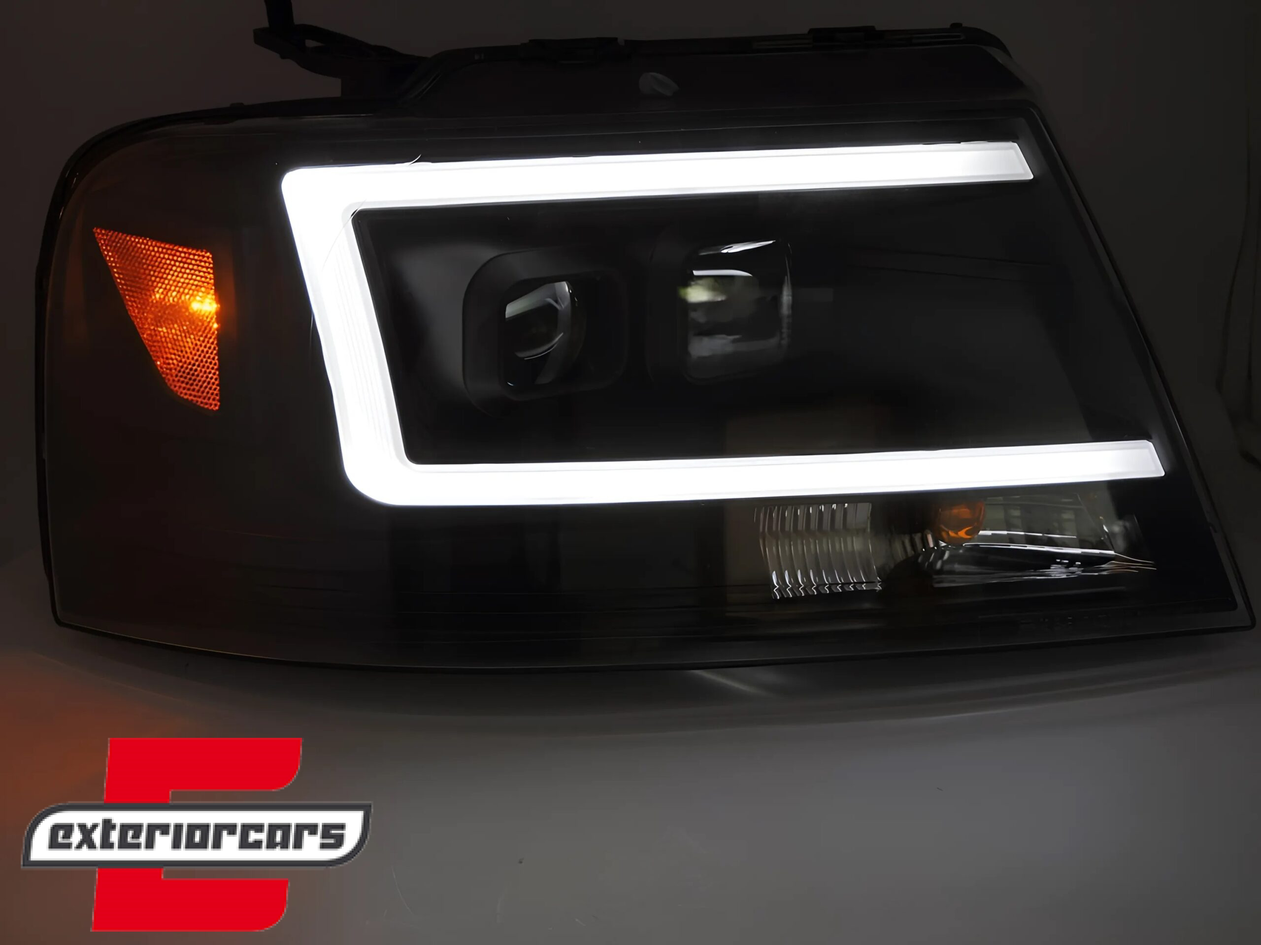 Prednja svjetla TubeLED dizajn (crna) / FORD F150 Mk11 (2004-2008) - Slika 3