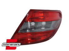Stražnje svjetlo (desna strana) / Mercedes C-klasa W204 limuzina (2007-2010)