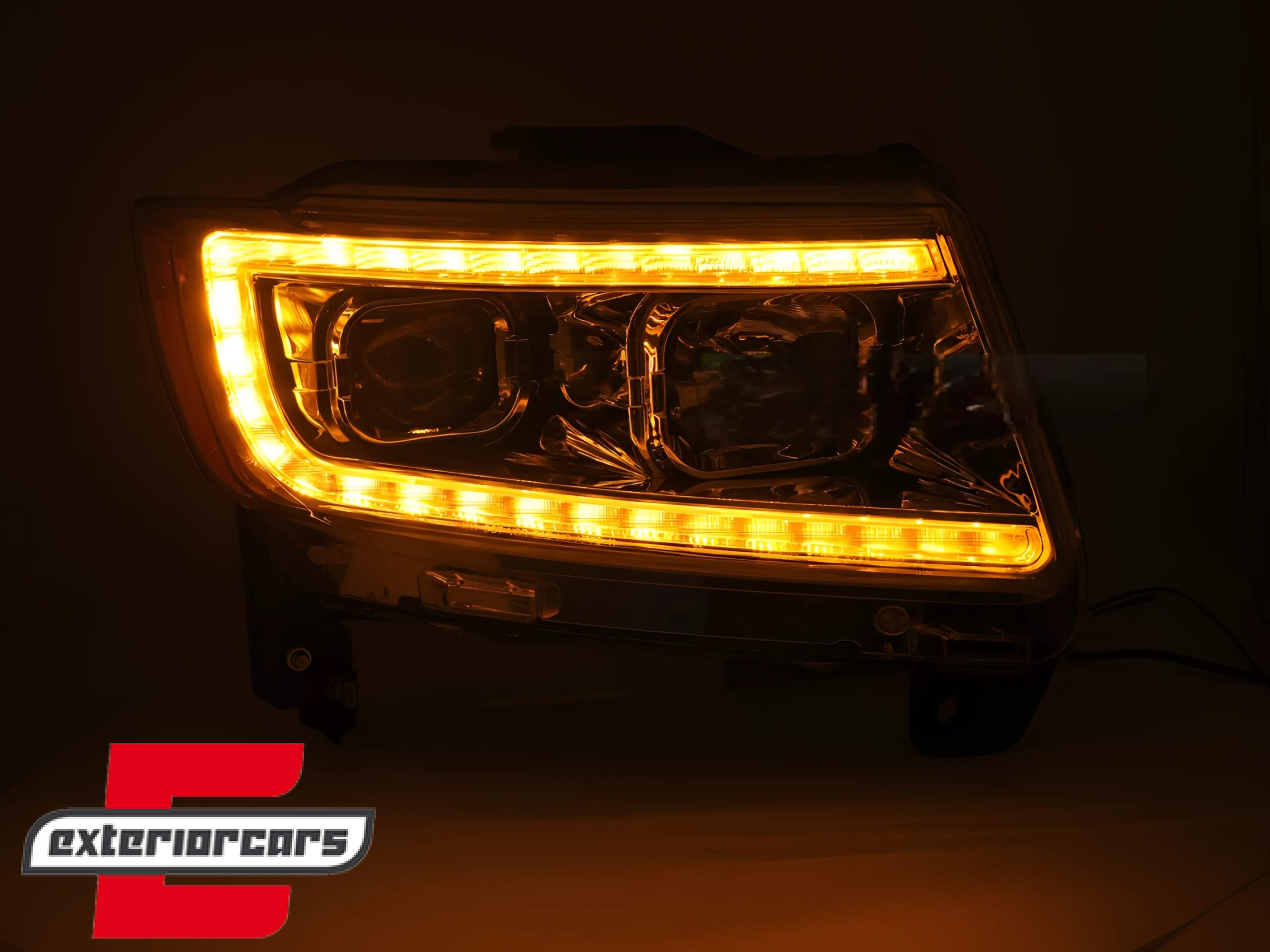 Prednja svjetla LED TubeLight dizajn (chrome) / JEEP Grand Cherokee WK2 (2011-2013) - Slika 4
