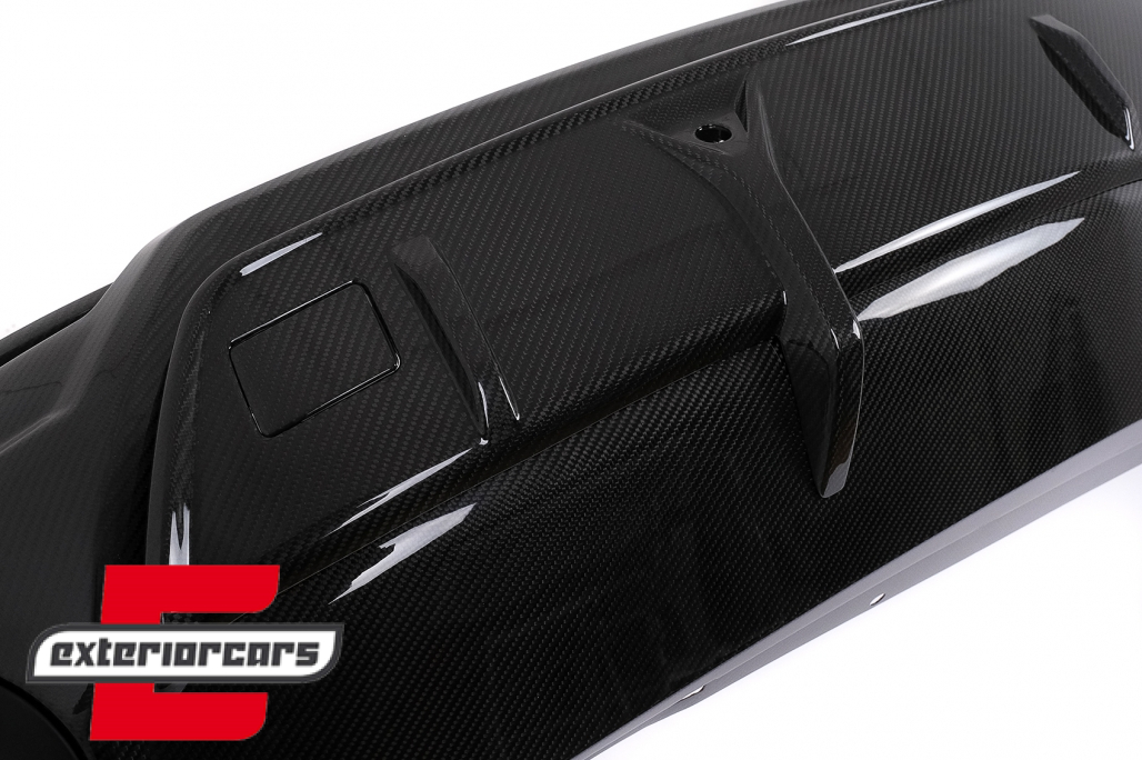 Bodykit za pretvorbu u 2023 dizajn suhi karbonski dodaci / Lamborghini Urus (2018-2022) - Slika 28