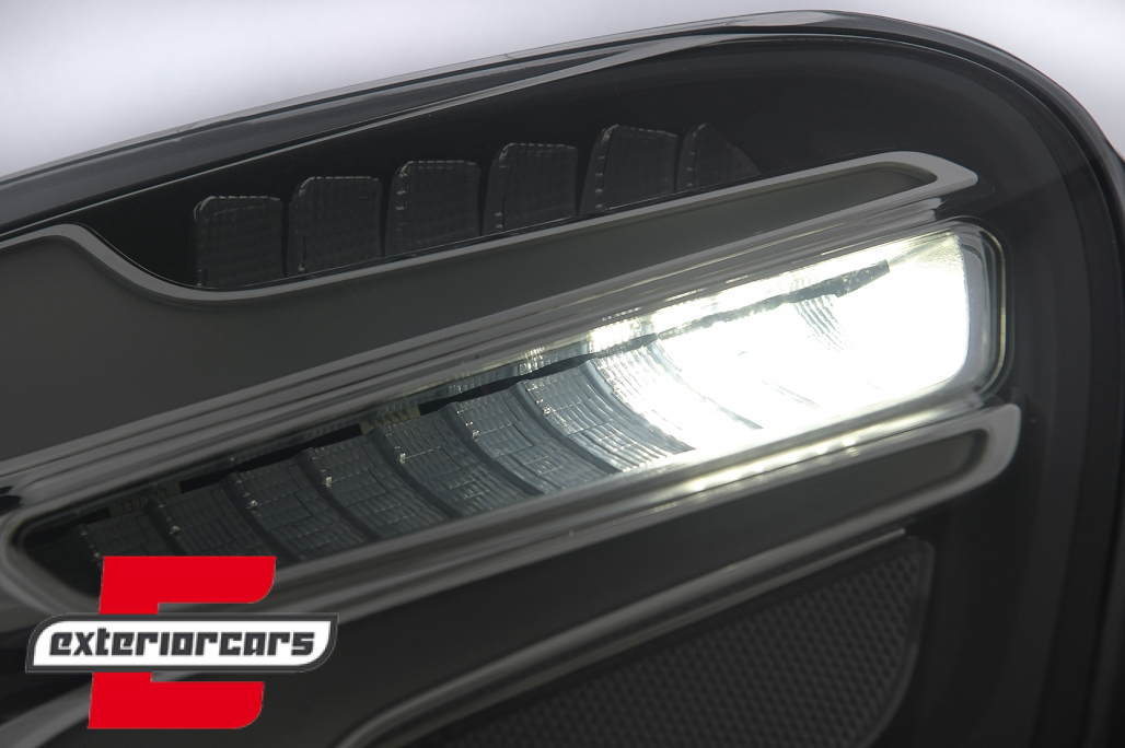 Full LED stražnja svjetla SEQ žmigavci Facelift dizajn (smoke) / Mercedes A-klasa W176 (2013-08.2015) - Slika 10