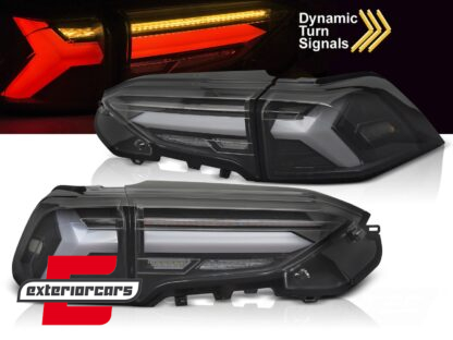 Full LED stražnja svjetla SEQ žmigavci (crna) / Toyota RAV4 (2019-2025)