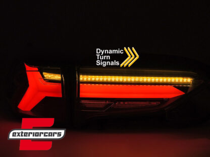 Full LED stražnja svjetla SEQ žmigavci (crna) / Toyota RAV4 (2019-2025) - Slika 4