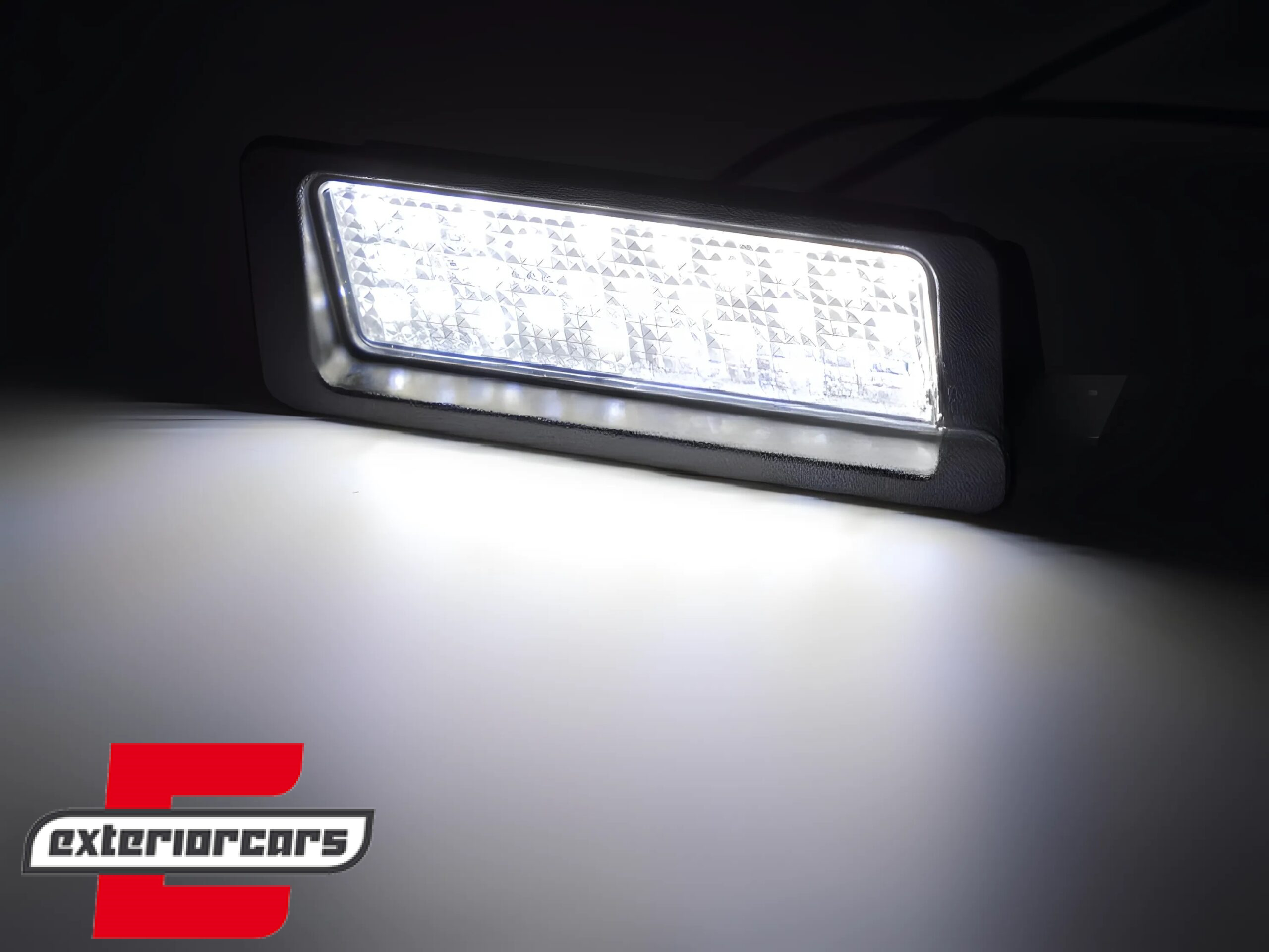 LED svjetla za registarske pločice / Volvo V40 (2012-2019) S90 (2016-2023) - Slika 3