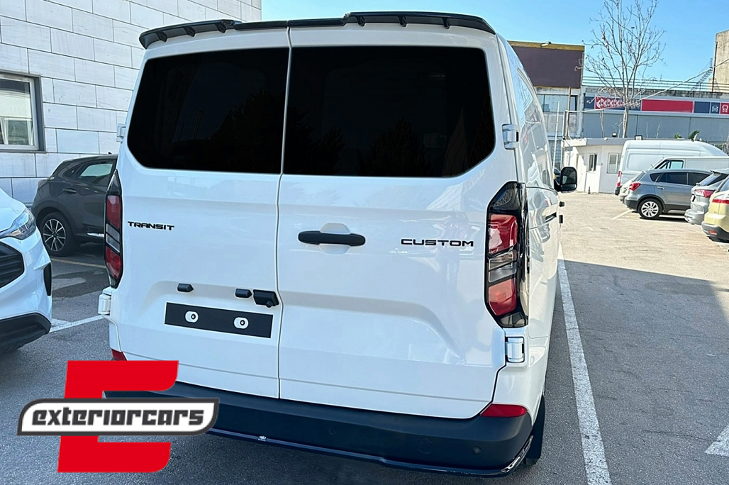 Nastavak stražnjeg branika (piano crna) / Ford Transit Custom Mk3 Tourneo Mk3 (2024-) / VW T7 (s blatobranima) - Slika 8