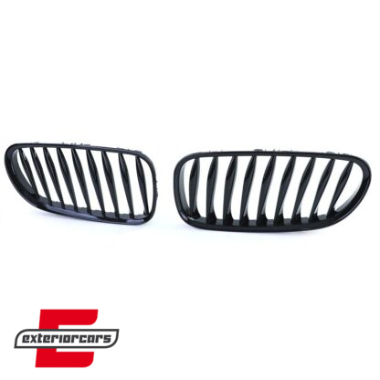 Prednja maska M-Performance dizajn (piano crna) / BMW Z4 E85 E86 (2002-2009) - Slika 2