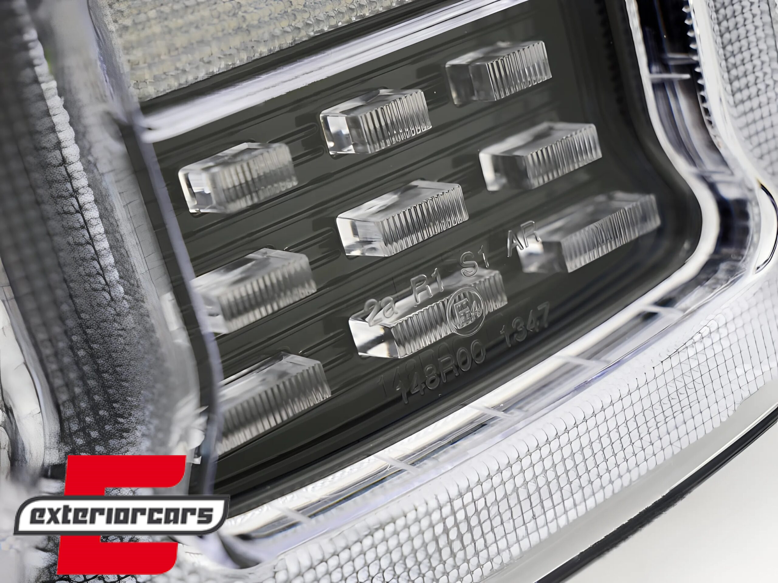 Full LED stražnja svjetla SEQ žmigavci (bijela) / Jeep Wrangler YJ TJ (1991-2006) - Slika 4