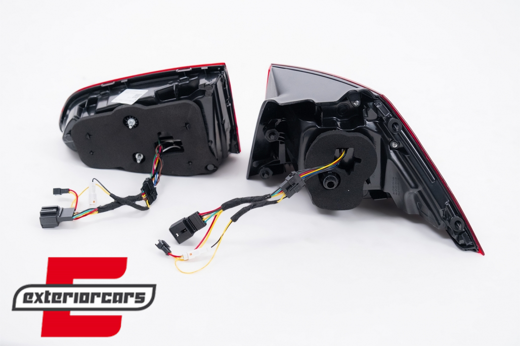 Full LED stražnja svjetla SEQ žmigavci LASER look (crvena) / VW Golf 7 & 7.5 VII (2012-2019) - Slika 22