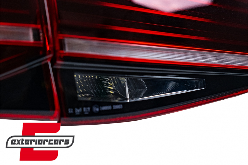 Full LED stražnja svjetla SEQ žmigavci LASER look (crvena) / VW Golf 7 & 7.5 VII (2012-2019) - Slika 6