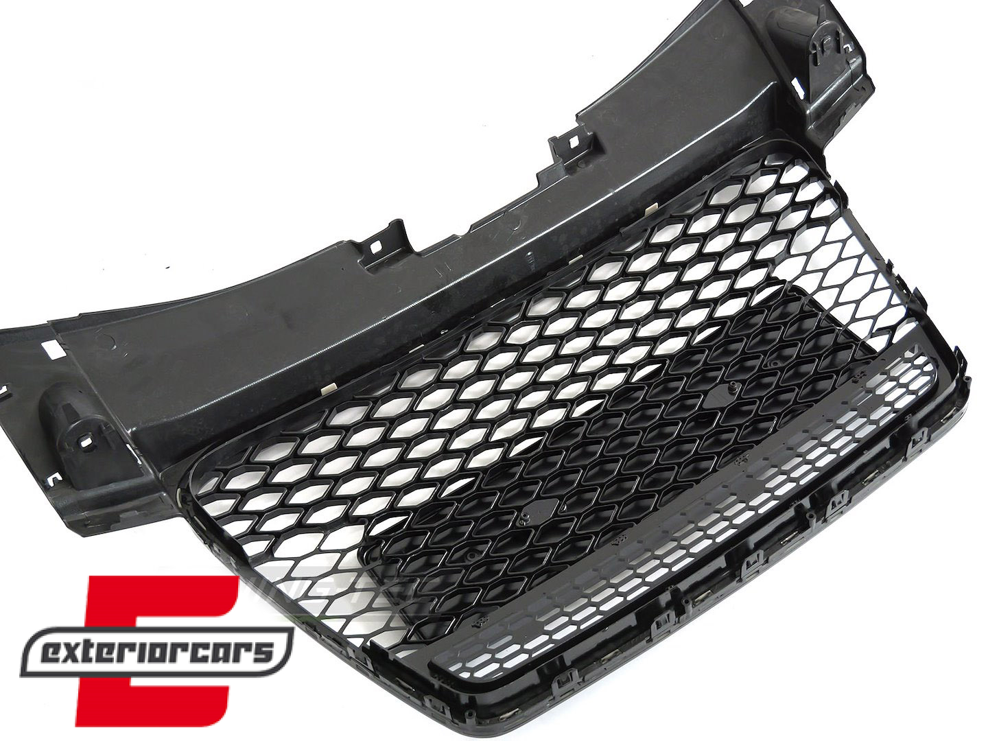 Prednja maska Quattro TTRS dizajn (piano crna) / Audi TT 8J (2006-2014) - Slika 5