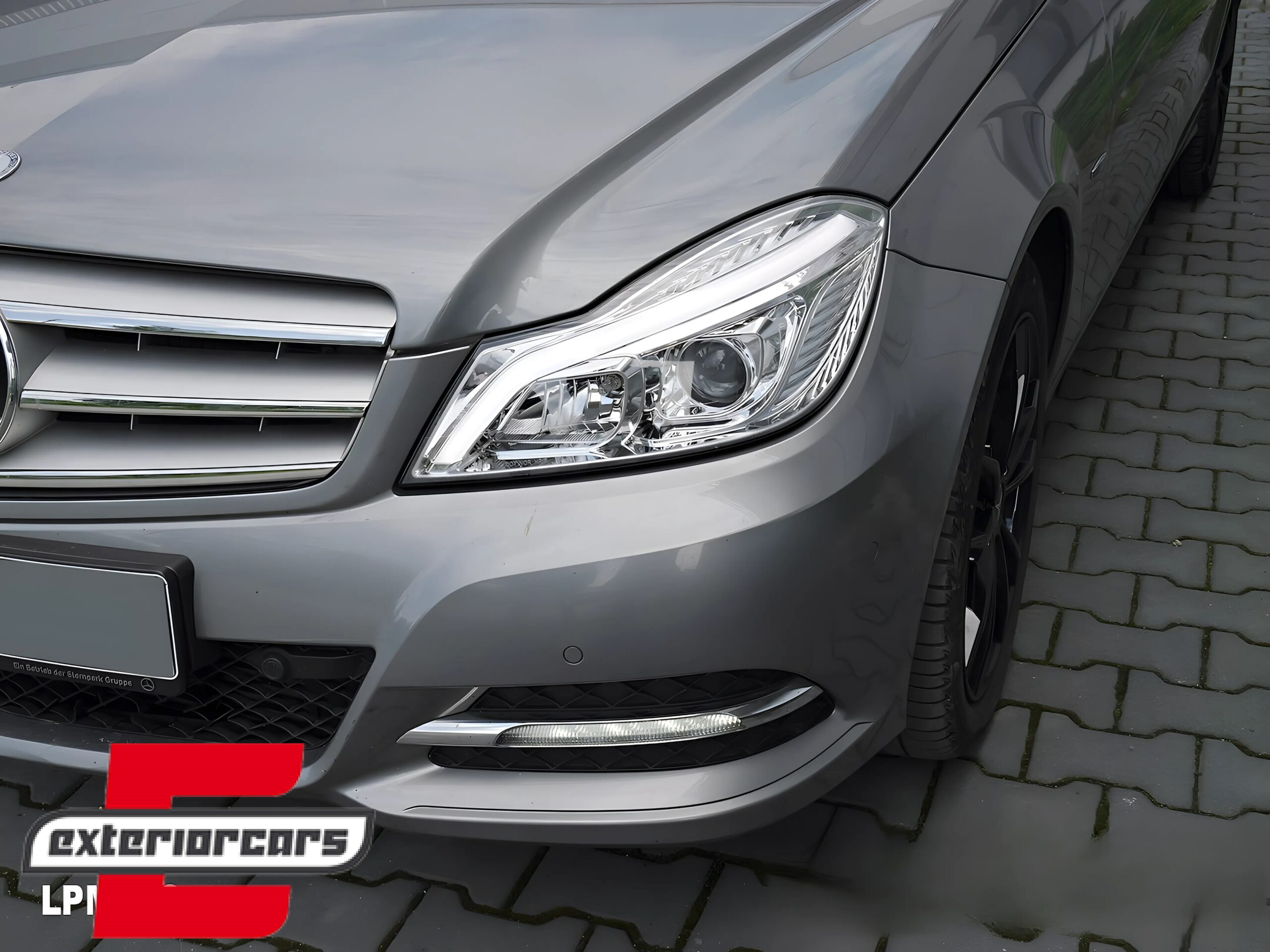 Prednja svjetla LED DRL SEQ žmigavci W205 look (chrome) / Mercedes C-klasa W204 S204 C204 Facelift (2011-2014) - Slika 7