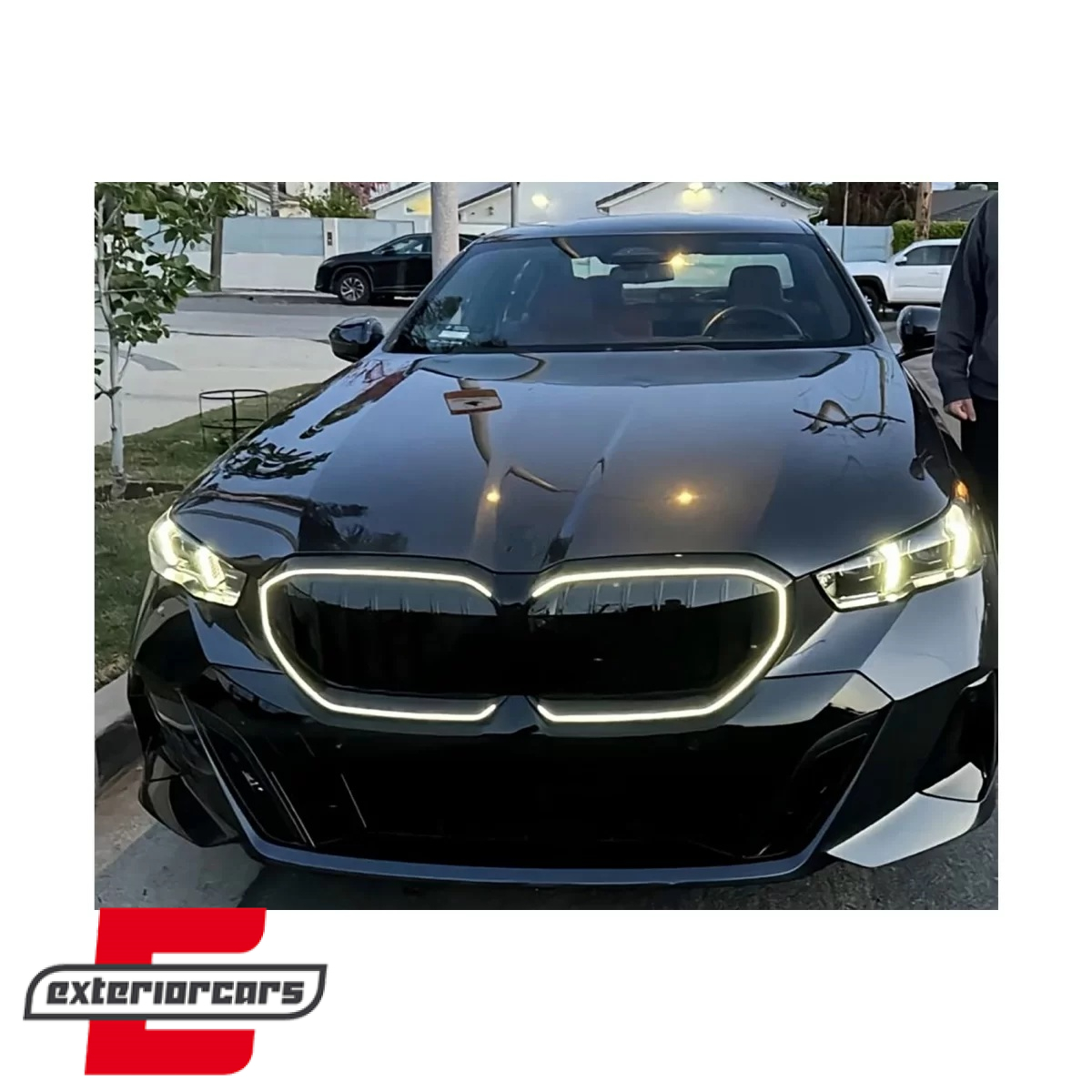 Prednja maska Performance dizajn (piano crna) + LED modul / BMW serije 5 G60 G61 (2024-) - Slika 17
