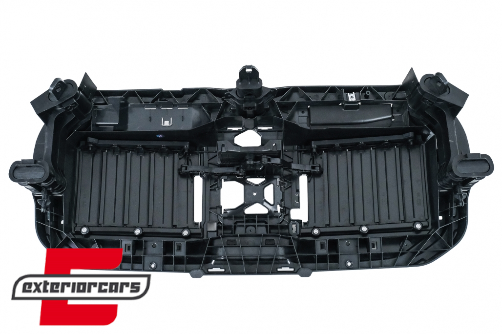 Bodykit za pretvorbu u G70 dizajn / BMW serije 7 G12 (2015-02.2019) - Slika 13