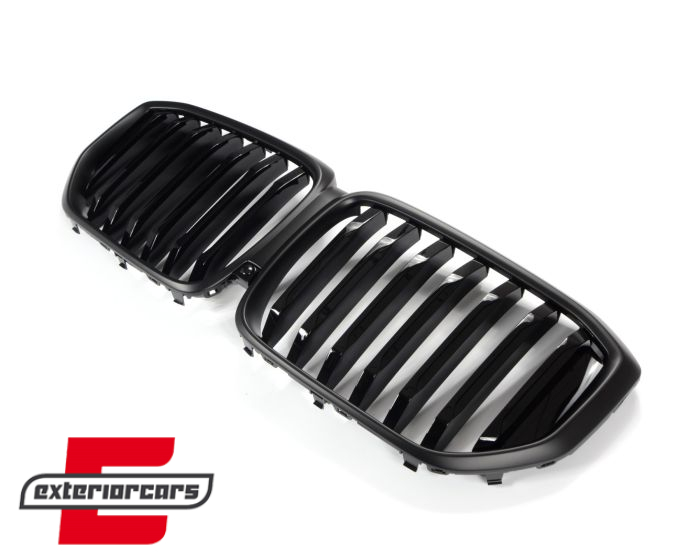 Prednja maska M-Performance dizajn (piano crna/mat crna) / BMW X5 G05 LCI (04.2023-) - Slika 3