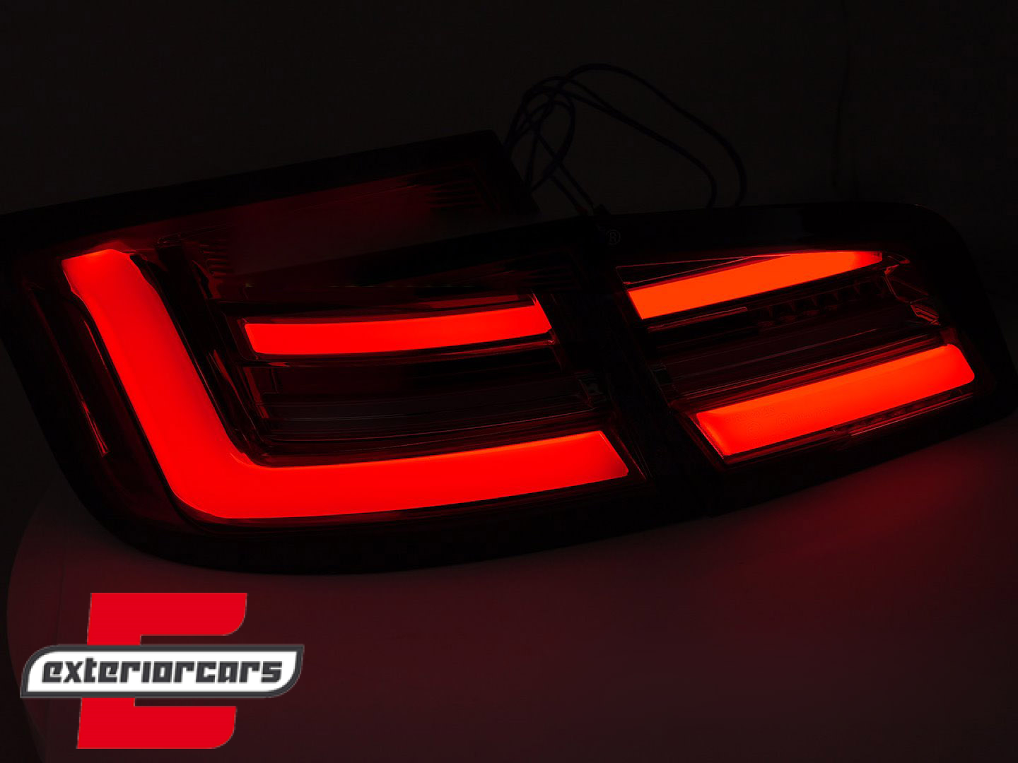 Full LED stražnja svjetla SEQ žmigavci (piano crna) / BMW serije 5 F10 (2010-2013) limuzina - Slika 3