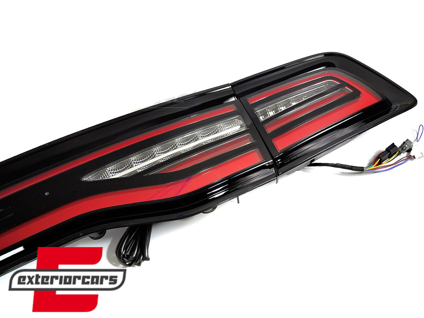 Full LED stražnja svjetla SEQ žmigavci / Dodge Charger (2011-2015) - Slika 3
