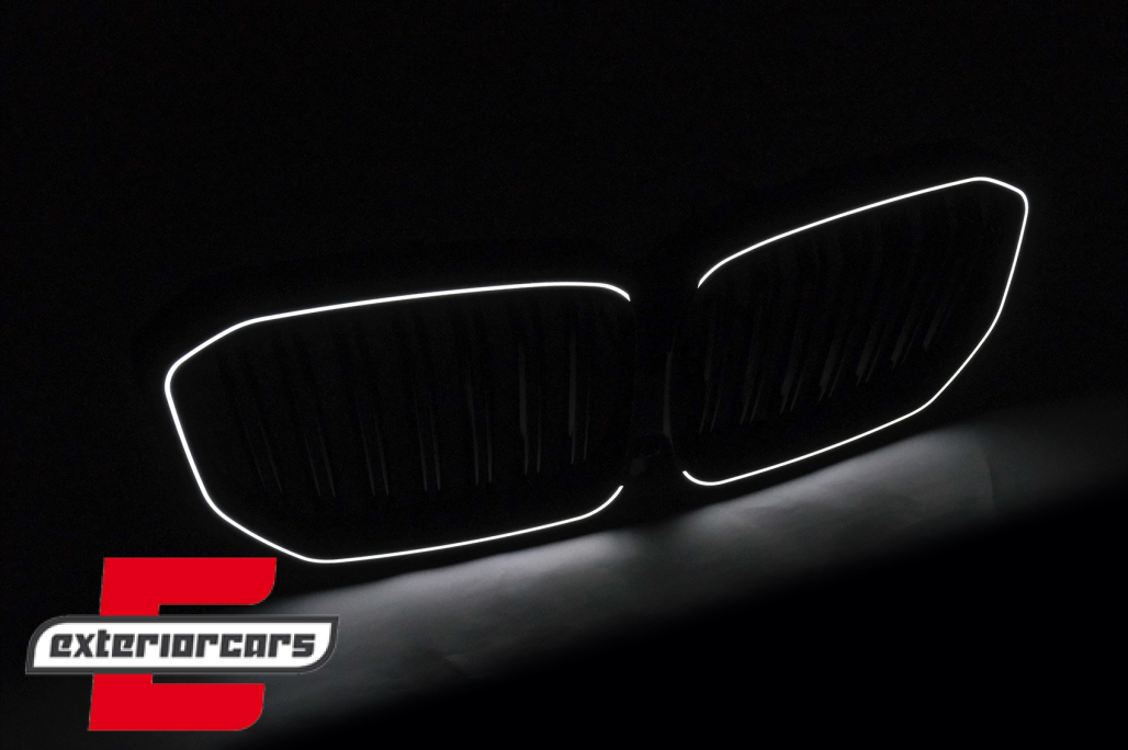 Prednja maska Performance dizajn + LED (piano crna) / BMW X5 G05 (2018-03.2023) - Slika 10