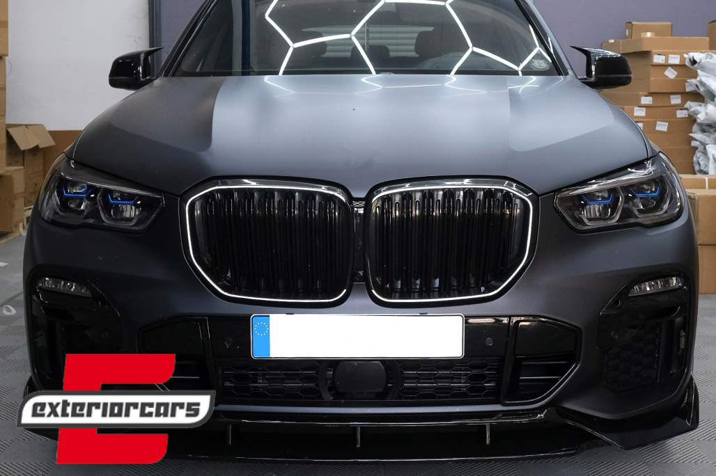 Prednja maska Performance dizajn + LED (piano crna) / BMW X5 G05 (2018-03.2023) - Slika 22