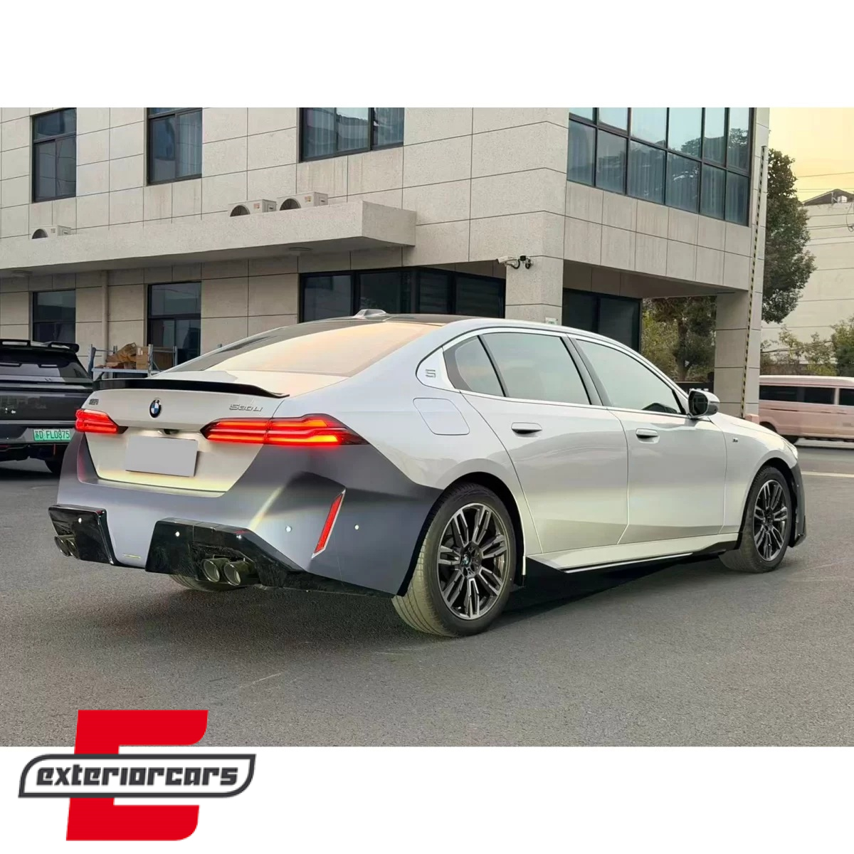 Bodykit M5 dizajn / BMW serije 5 G60 limuzina (2024-) - Slika 32