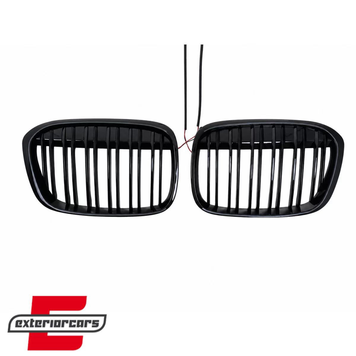 Prednja maska XM look + LED (piano crna) / BMW X1 SUV F48 (06.2015-2019)