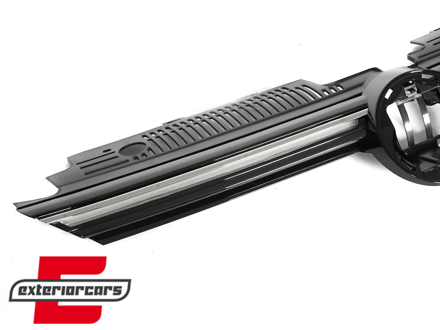 Prednja maska R line dizajn sa LED (piano crna) / VW Golf 8 (2020-2024) - Slika 3